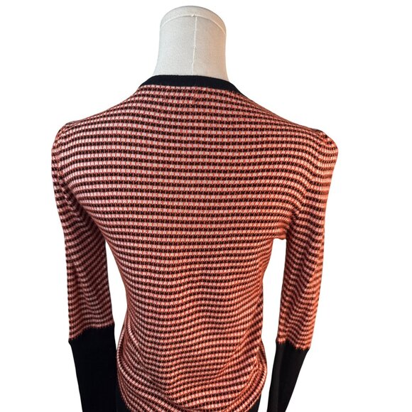 Yal New York XS Womens Sweater Red Black Houndstooth Knit - Picture 6 of 13